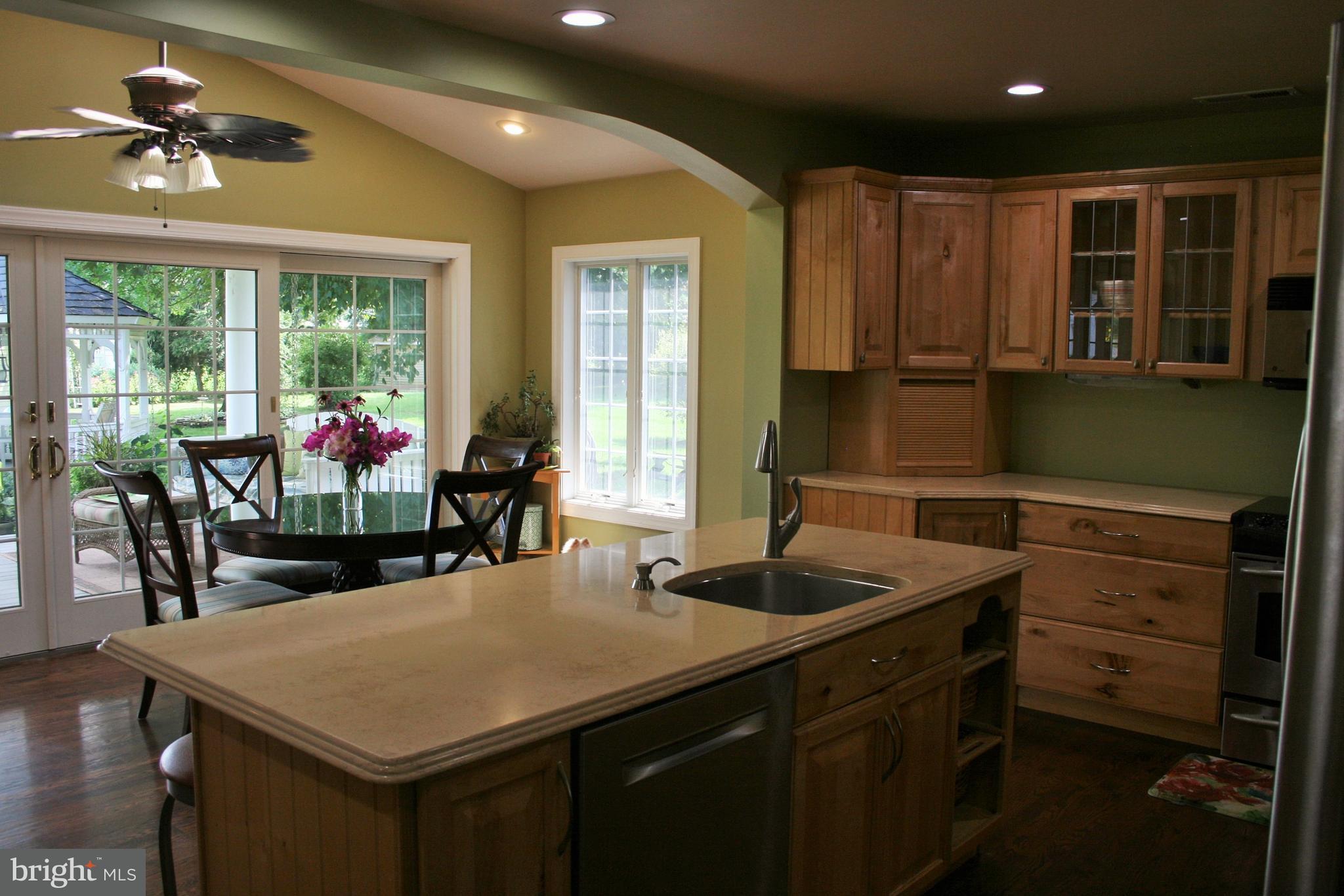 333 Lititz Road Manheim, PA 17545 - Photo 15 of 84