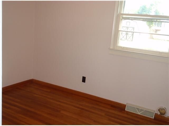 2285 East Howard Road Obetz, OH 43207 - Photo 14 of 25 Gallery Image 14