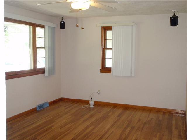 2285 East Howard Road Obetz, OH 43207 - Photo 6 of 25 Gallery Image 6