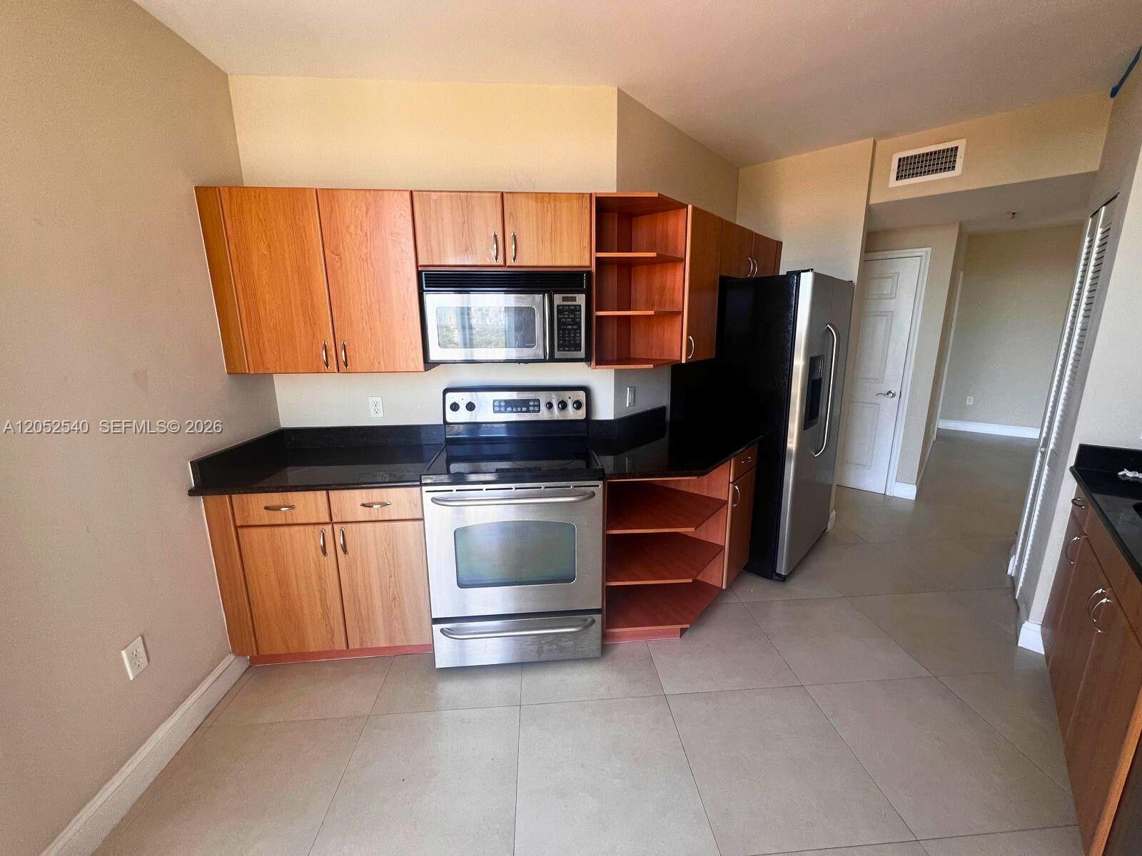 2425 Southwest 27th Avenue, Unit 1004 Miami, FL 33145 - Photo 20 of 26