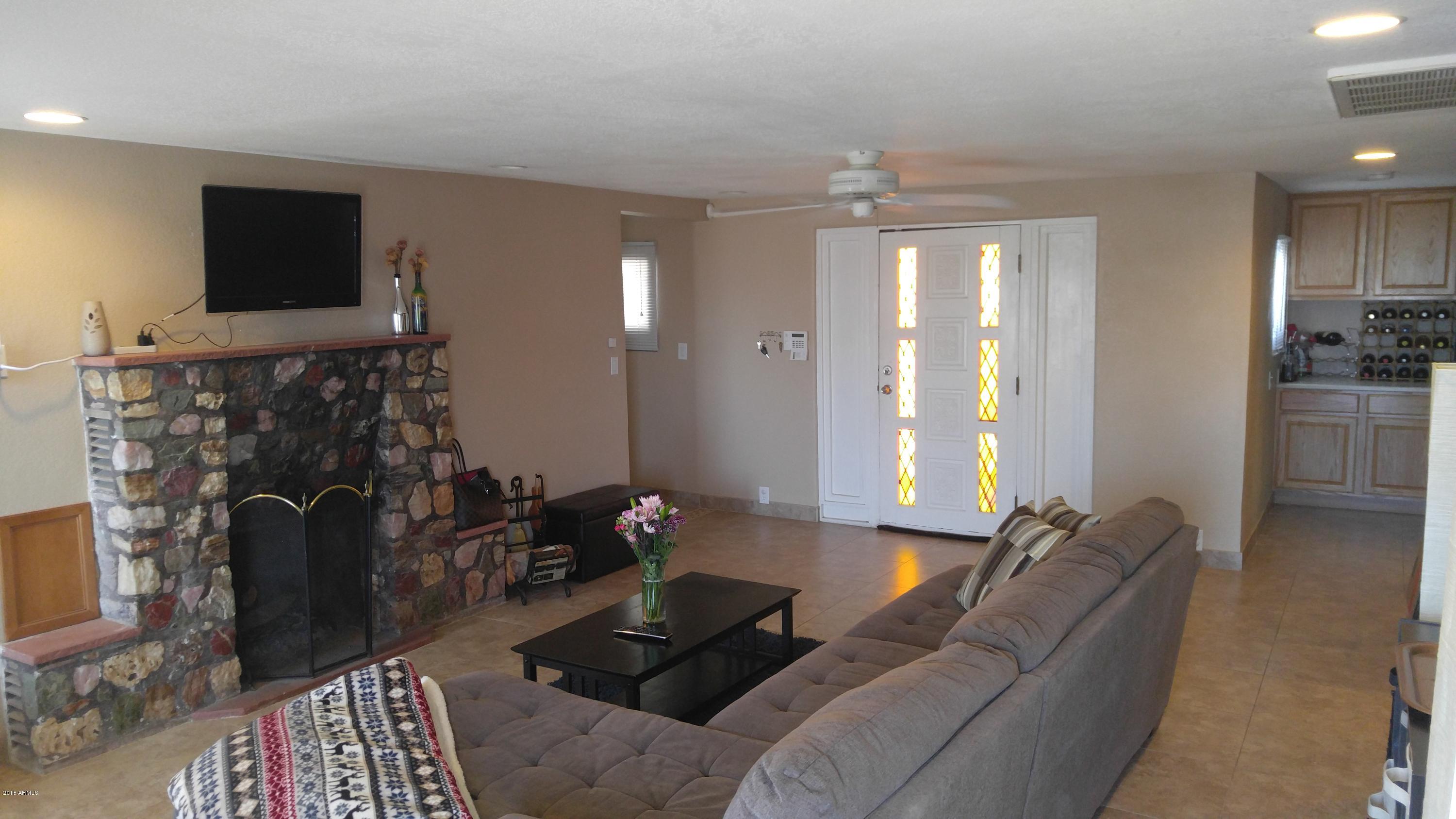1541 West Shangri-la Road Phoenix, AZ 85029 - Photo 6 of 30 20180513_131214