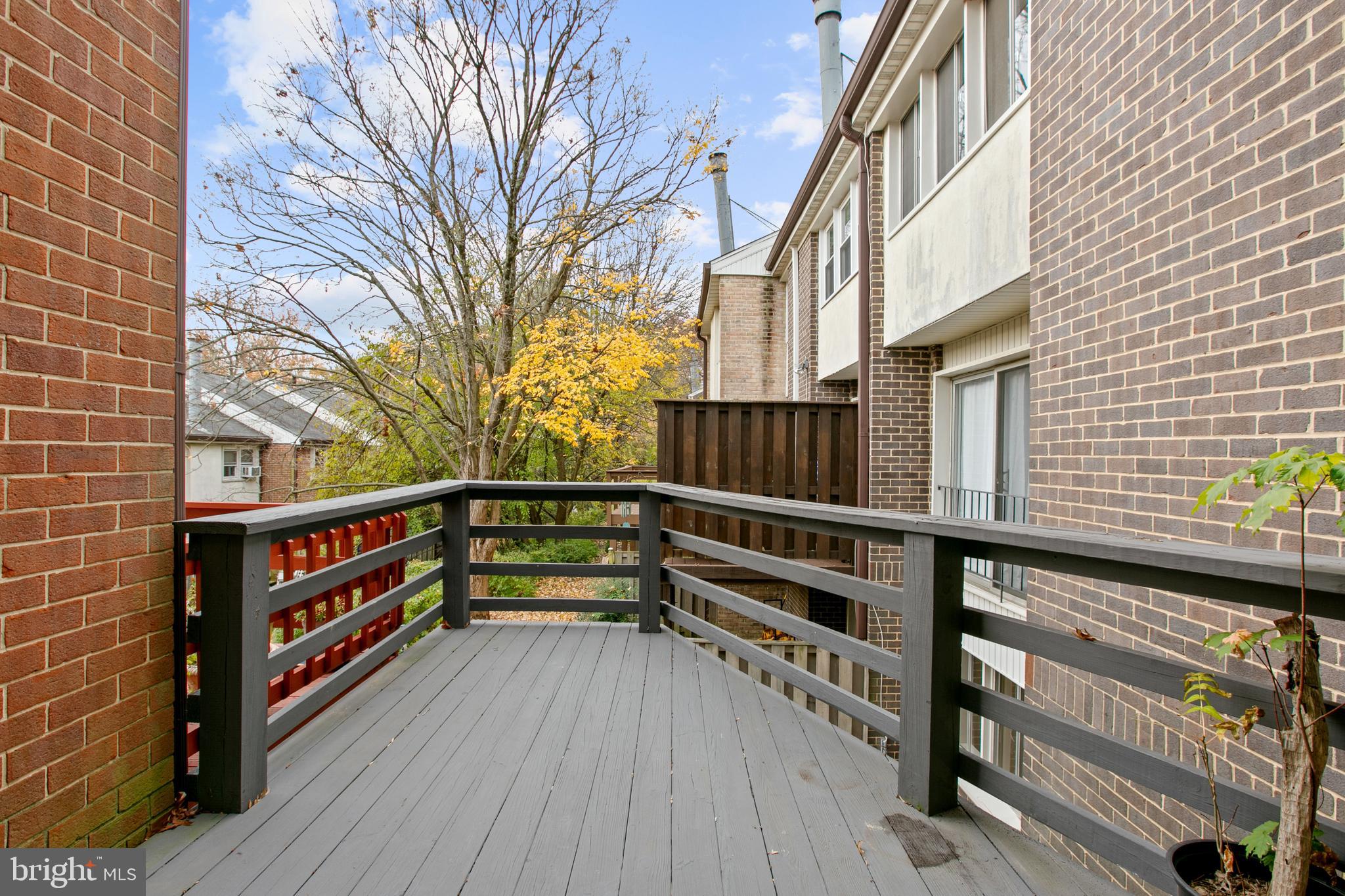 1955 Greenberry Road Baltimore, MD 21209 - Photo 29 of 38 Gallery Image 29