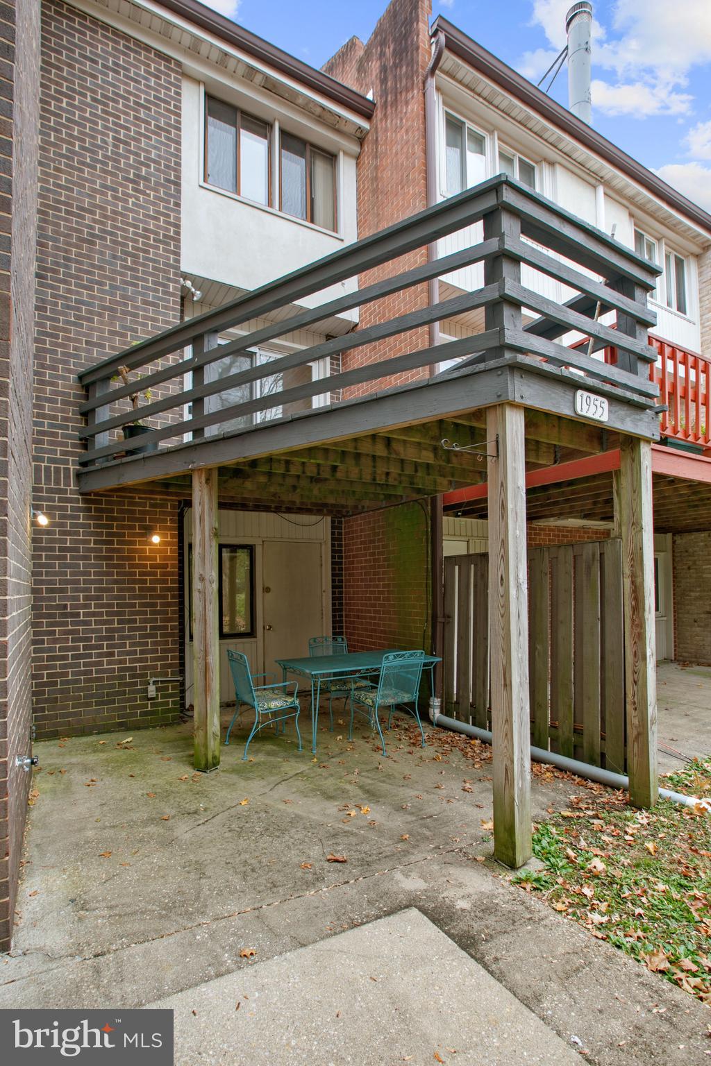 1955 Greenberry Road Baltimore, MD 21209 - Photo 34 of 38 Gallery Image 34
