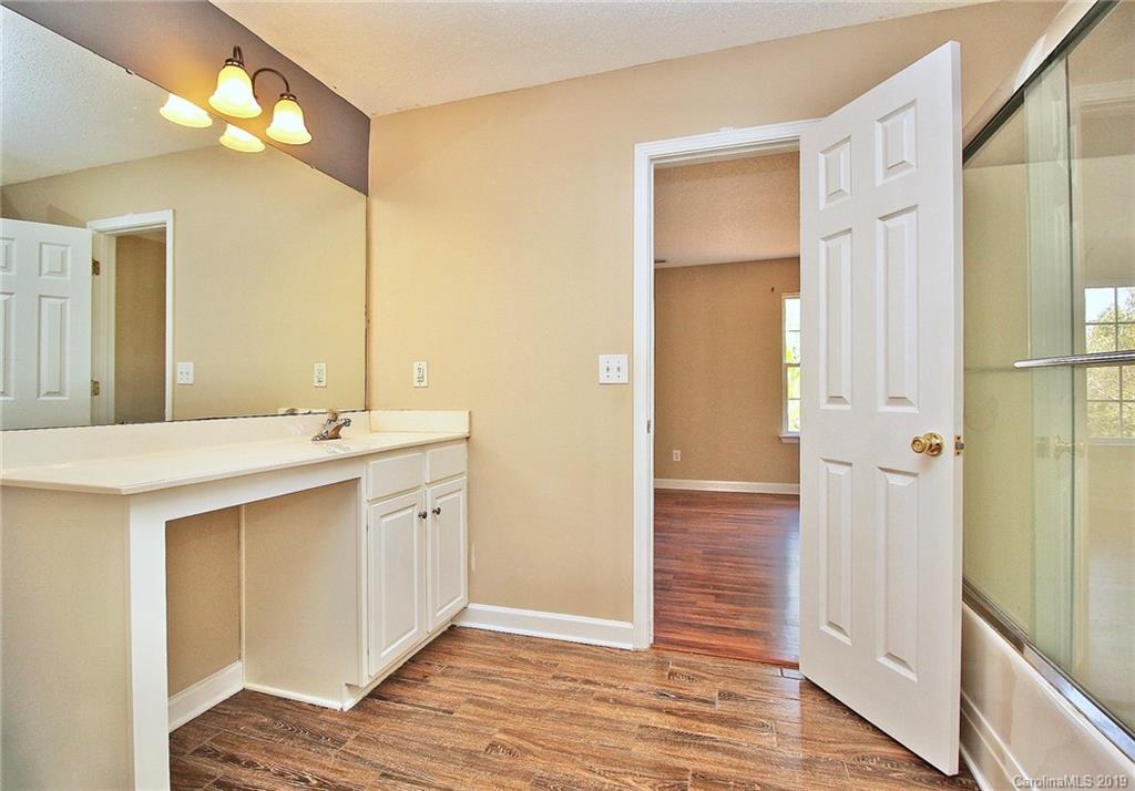 11107 Palestrina Road Charlotte, NC 28215 - Photo 17 of 32 Gallery Image 17