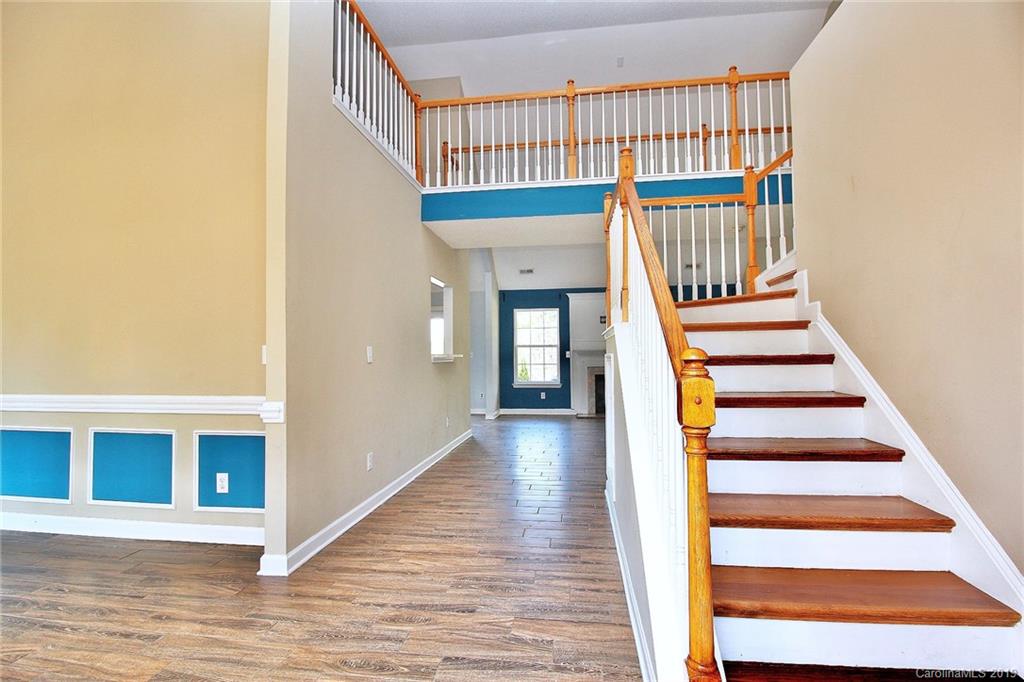 11107 Palestrina Road Charlotte, NC 28215 - Photo 3 of 32 Gallery Image 3