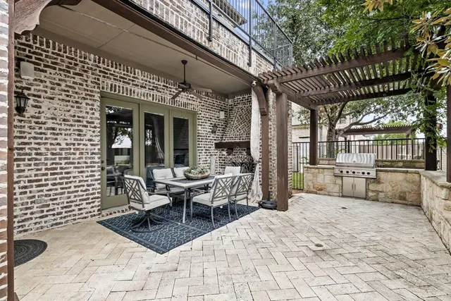 a outdoor space with lots of furniture and shower