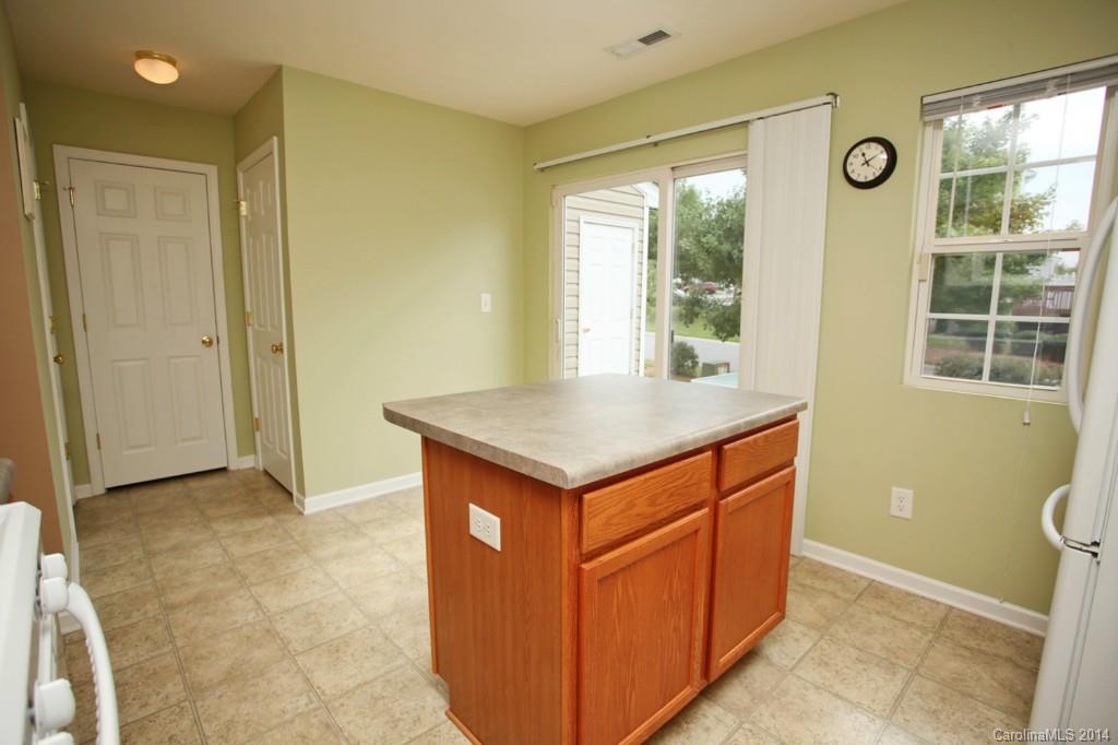 913 Par One Court Fort Mill, SC 29715 - Photo 9 of 24