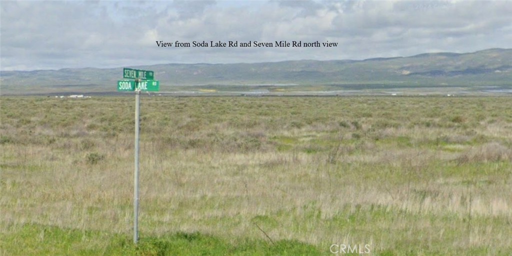 14720 Campbell Road Santa Margarita, CA 93453 - Photo 3 of 15 a view of a bathroom