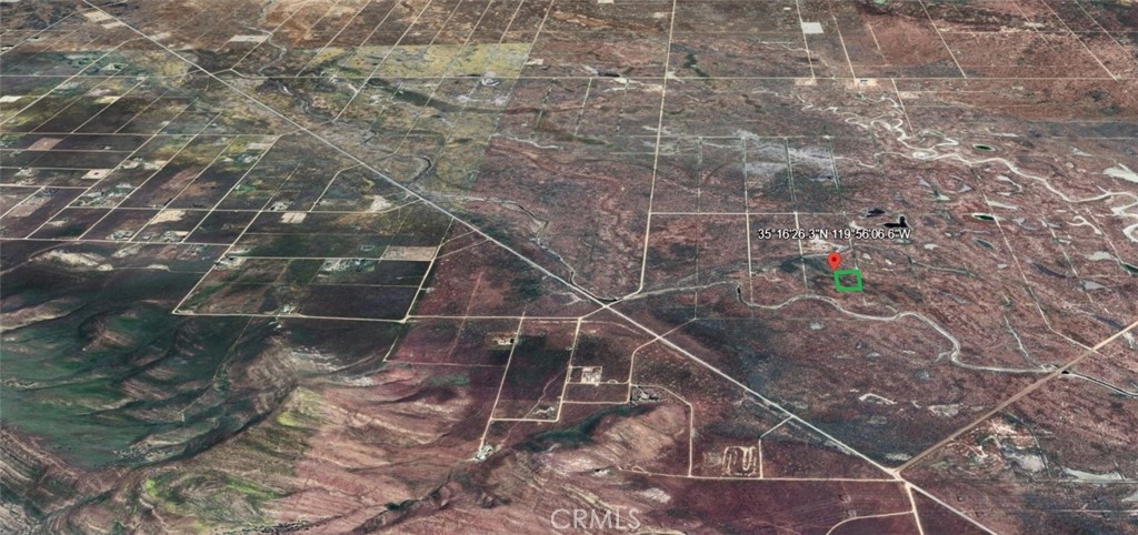 14720 Campbell Road Santa Margarita, CA 93453 - Photo 8 of 15 a bathroom with a shower