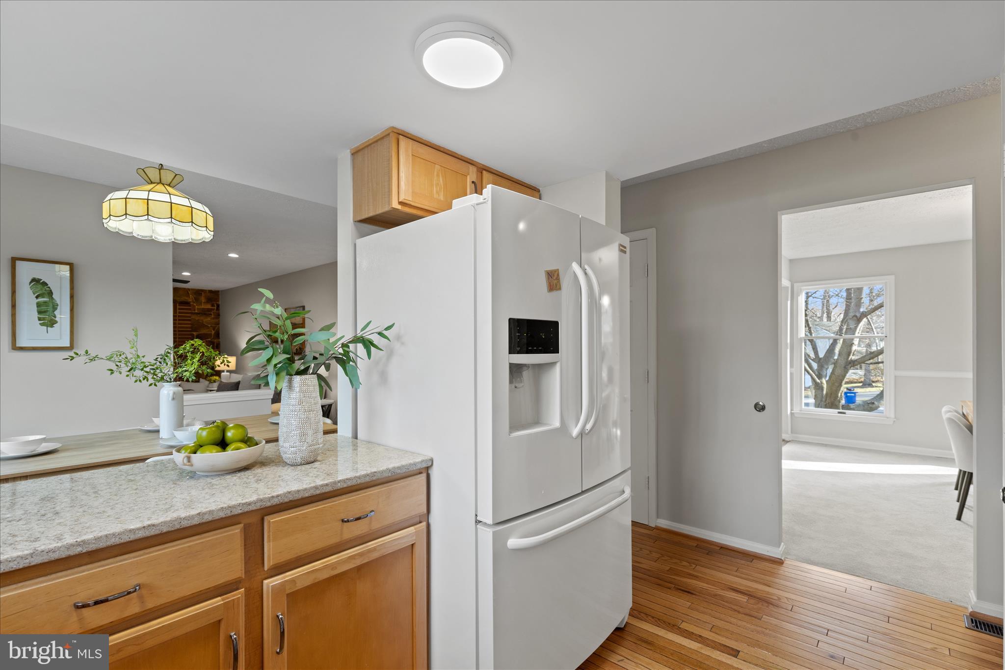 865 Moffett Forge Road Herndon, VA 20170 - Photo 16 of 62 a kitchen with stainless steel appliances granite countertop a refrigerator and a sink