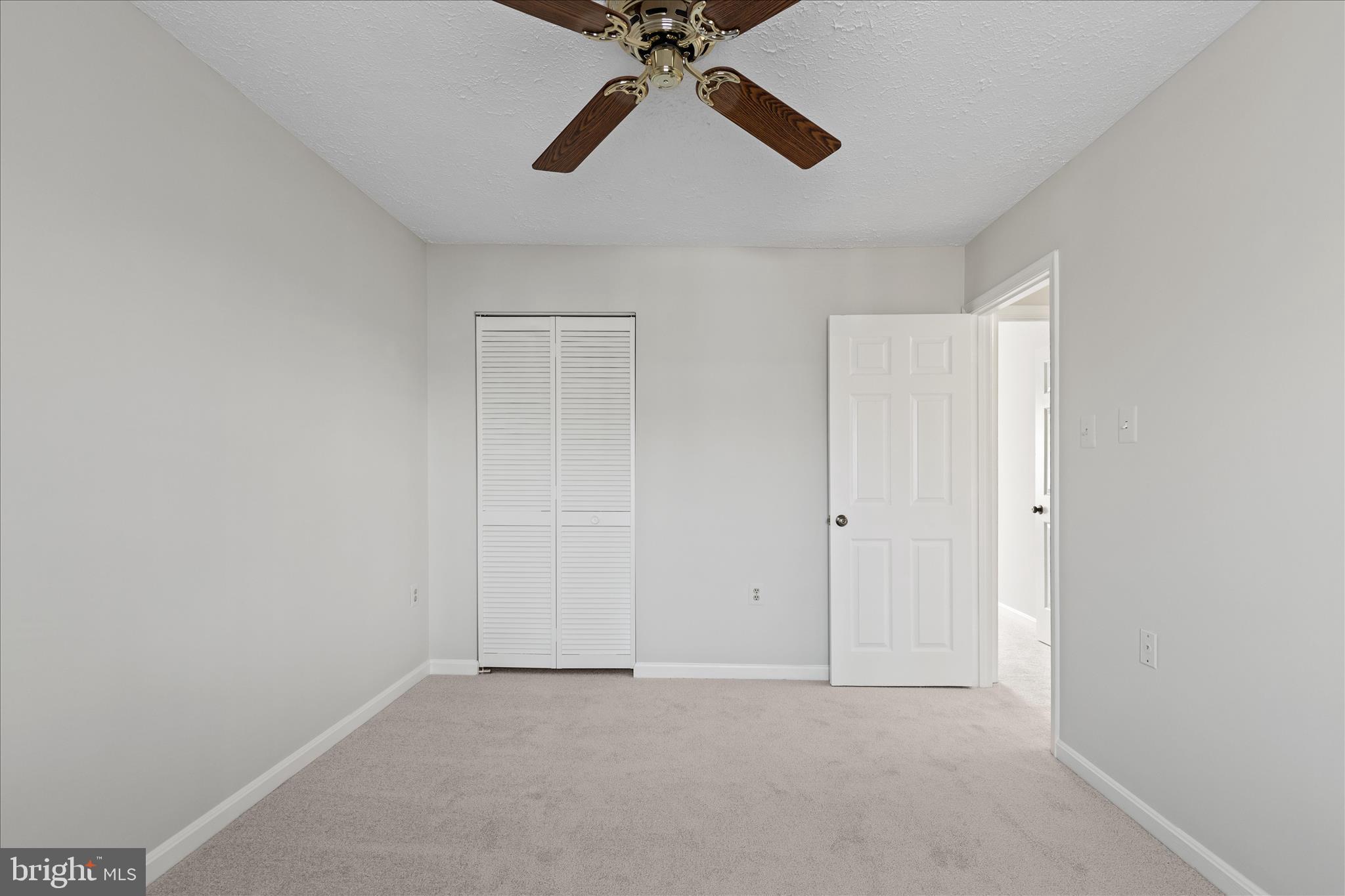 865 Moffett Forge Road Herndon, VA 20170 - Photo 38 of 62 Bedroom 4