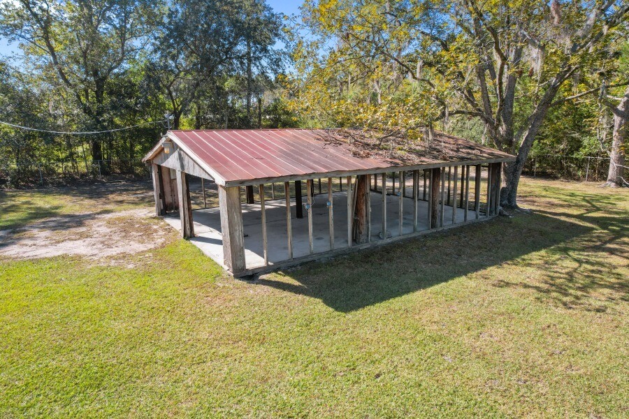 1602 Smith Road Waycross, GA 31503 - Photo 4 of 58
