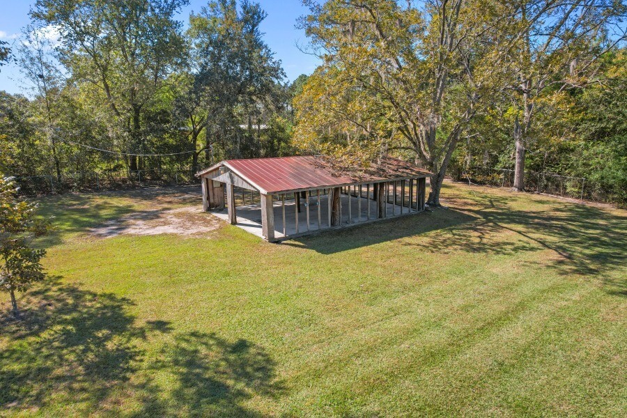 1602 Smith Road Waycross, GA 31503 - Photo 5 of 58