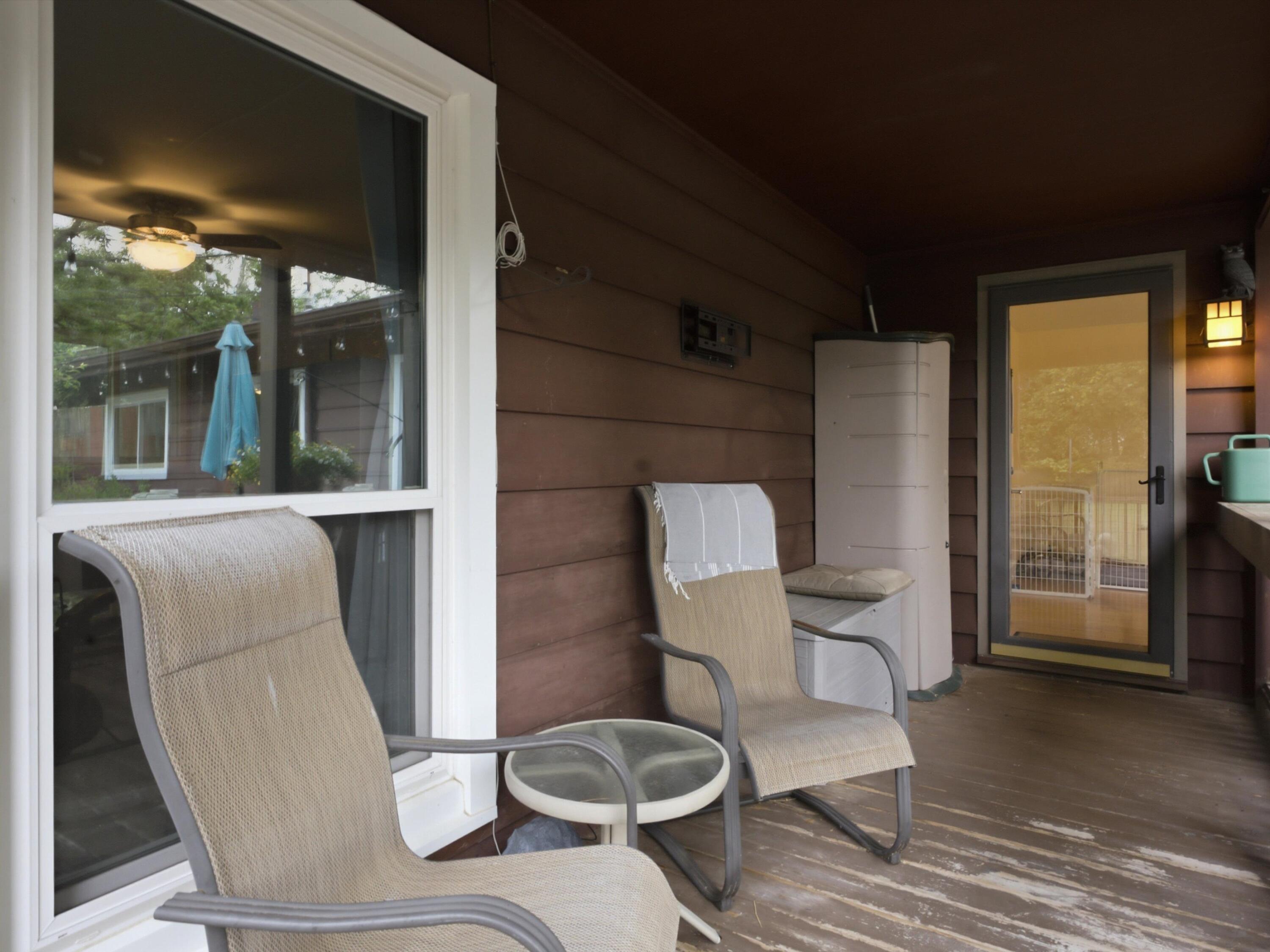 2830 35th Street Two Rivers, WI 54241 - Photo 6 of 32 11-DSC01139