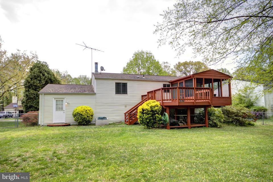 5815 Heming Avenue Springfield, VA 22151 - Photo 27 of 27 Exterior (Rear)