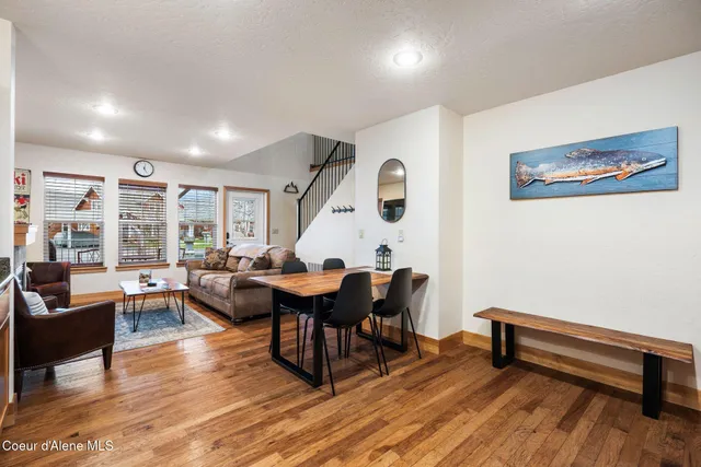 $625,000 | 228 Pomrankey Lane, Dover, ID 83825