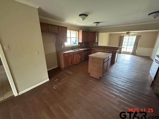 1092 An County Road Frankston, TX 75763 - Photo 9 of 16 a living room with furniture and a large window