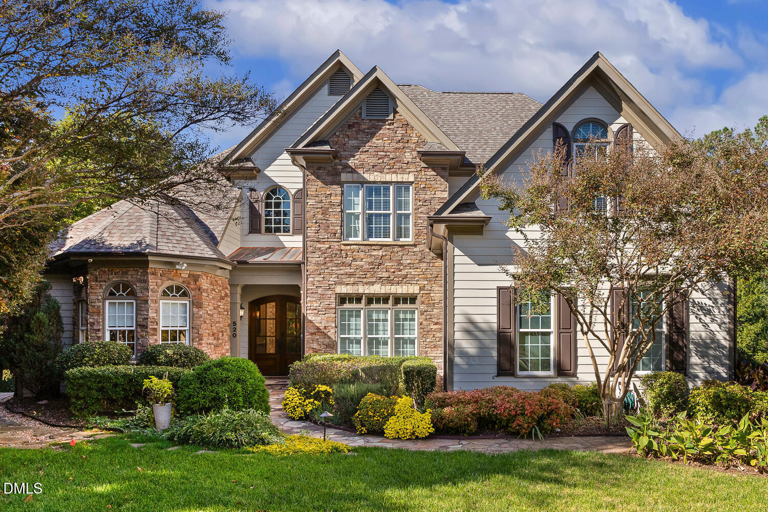 520 Foxdale Ridge Drive Cary, NC 27519 - Photo 2 of 68 520 Foxdale Ridge Dr Cary NC-large-001-0