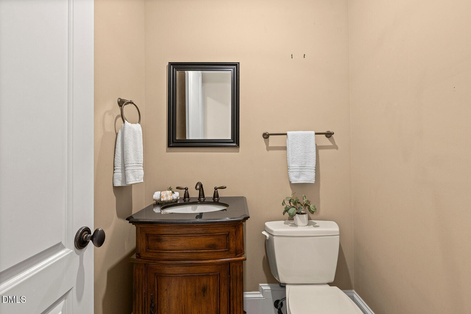 520 Foxdale Ridge Drive Cary, NC 27519 - Photo 37 of 68 520 Foxdale Ridge Dr Cary NC-large-057-0