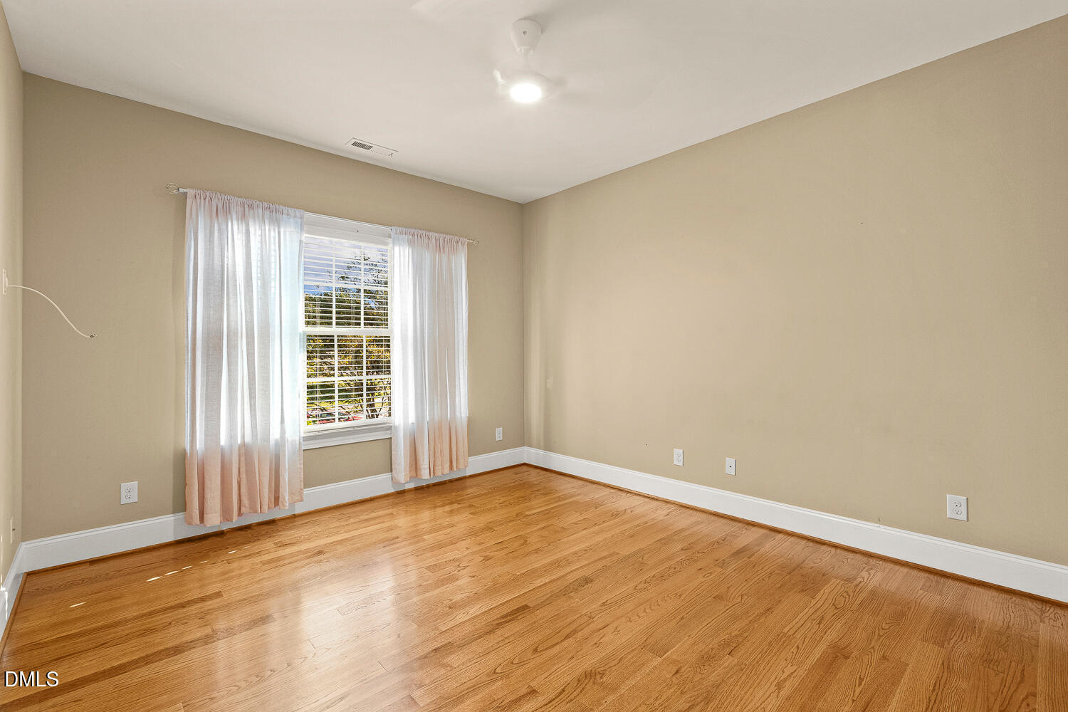 520 Foxdale Ridge Drive Cary, NC 27519 - Photo 48 of 68 520 Foxdale Ridge Dr Cary NC-large-071-0