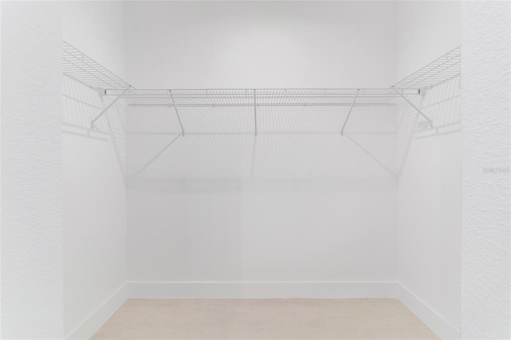 7 Oak Trail Ocala, FL 34472 - Photo 40 of 73 a view of a room