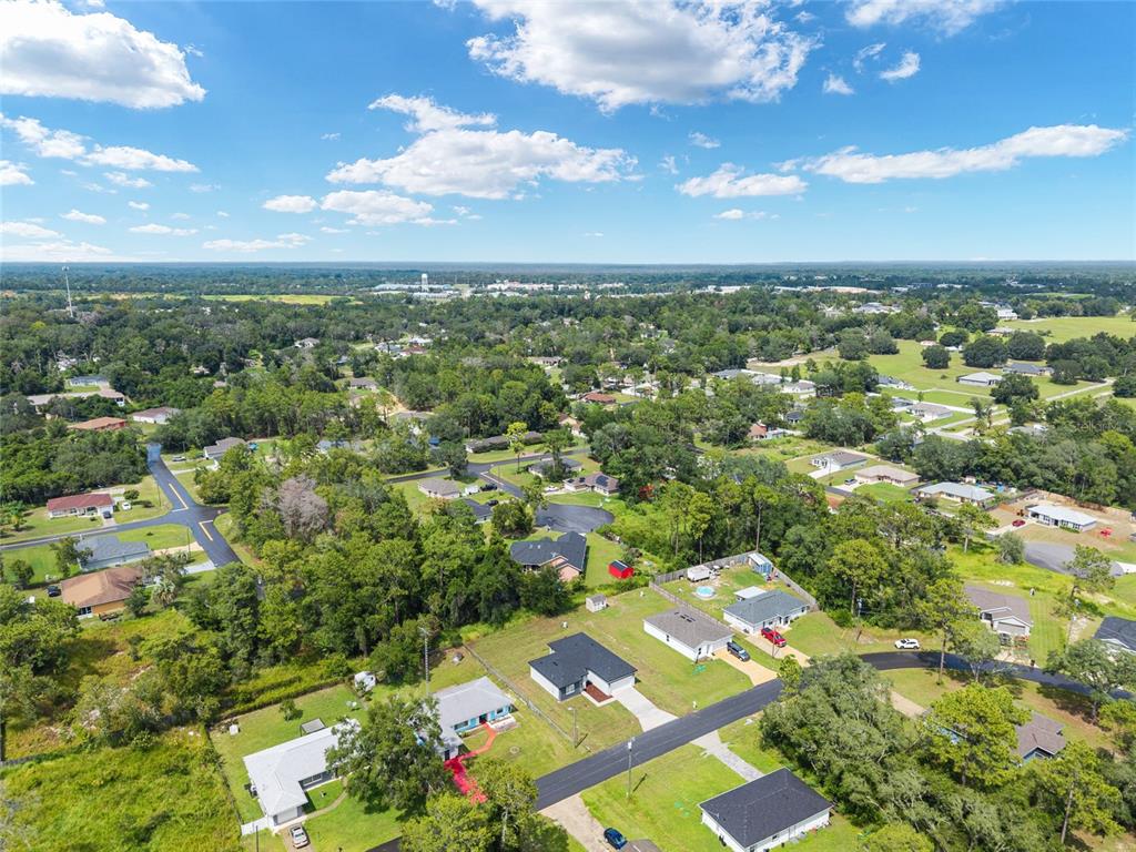 7 Oak Trail Ocala, FL 34472 - Photo 60 of 73 an aerial view of multiple house