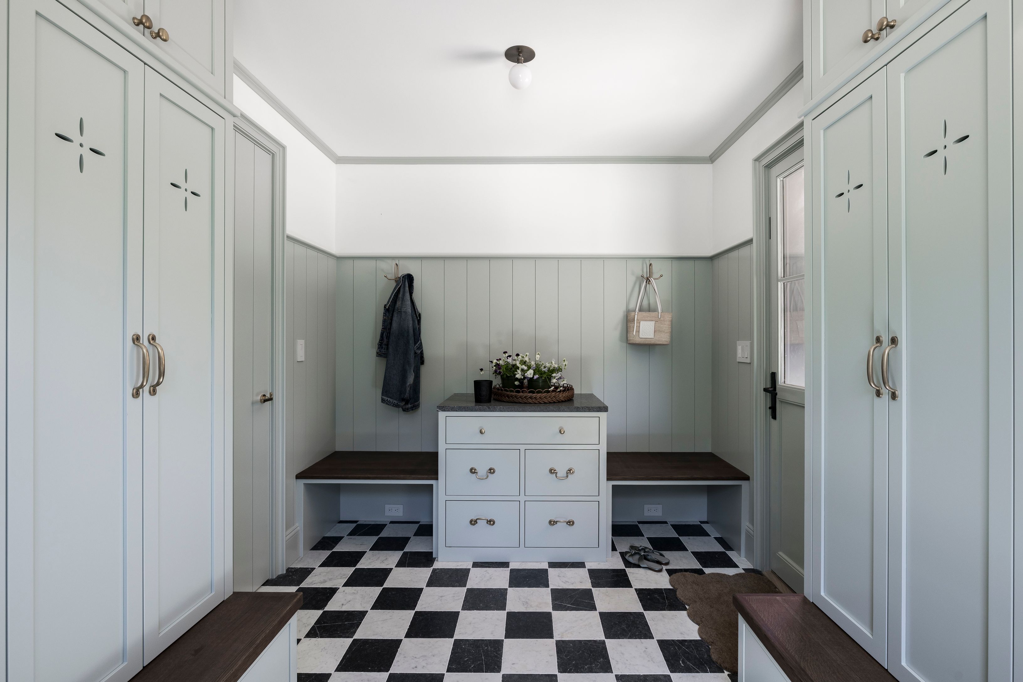 755 Springs Fireplace Road East Hampton, NY 11937 - Photo 28 of 38