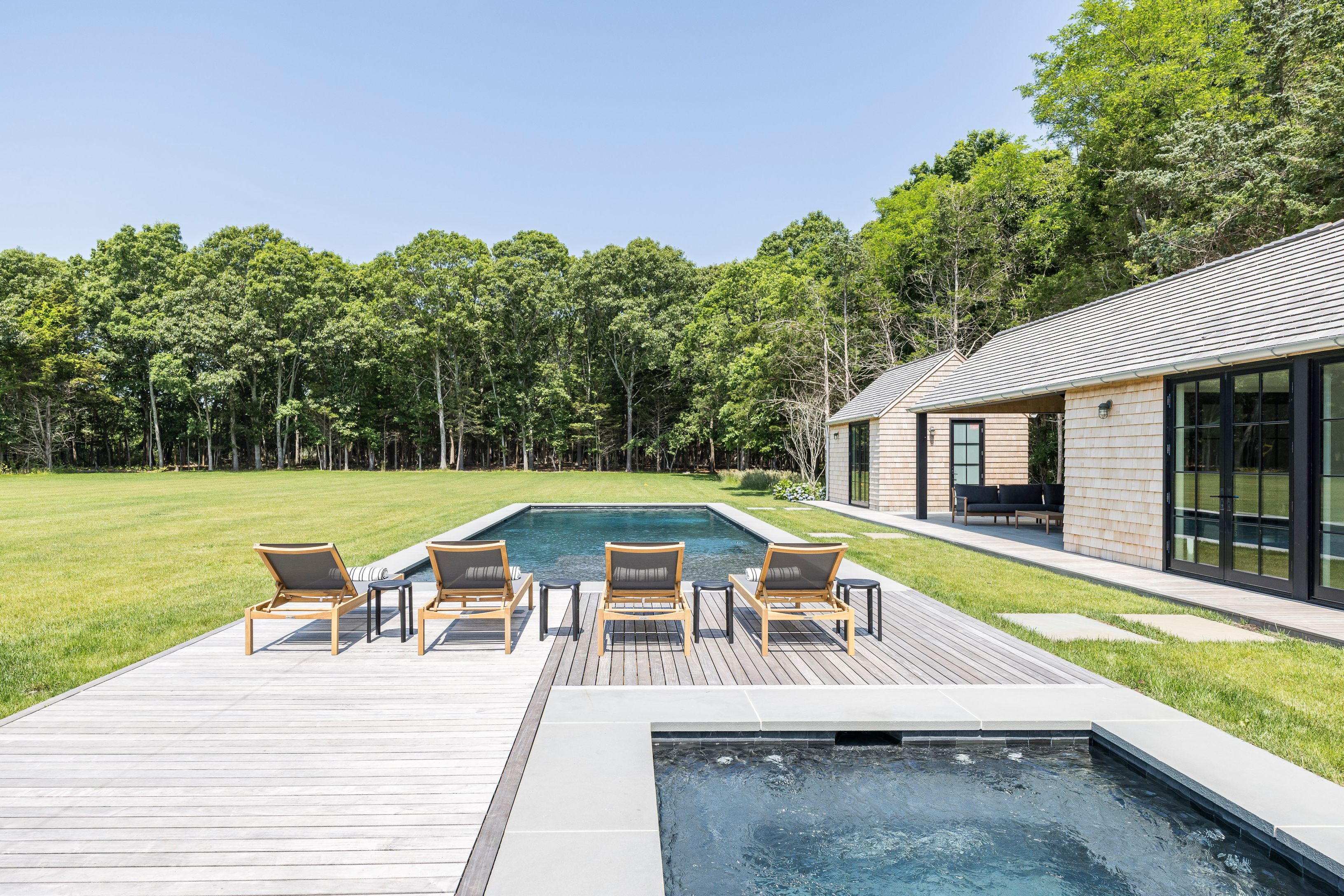 755 Springs Fireplace Road East Hampton, NY 11937 - Photo 9 of 38