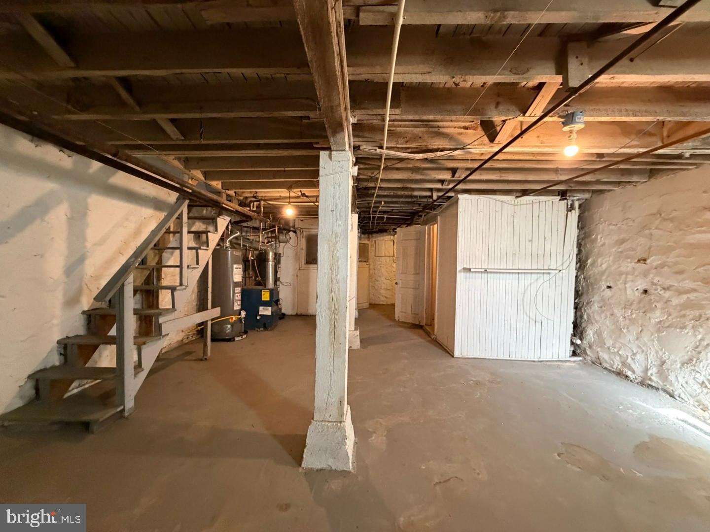 2464 Keyworth Avenue Baltimore, MD 21215 - Photo 33 of 36 a view of under construction room and staircase
