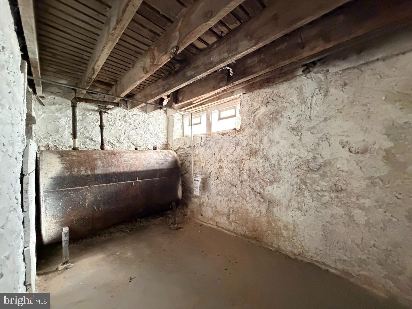 2464 Keyworth Avenue Baltimore, MD 21215 - Photo 35 of 36