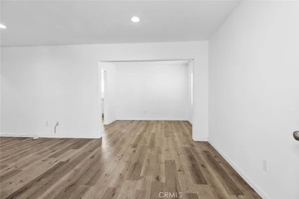 $2,700 | 676 West Glenoaks Boulevard, Unit C, Glendale, CA 91202