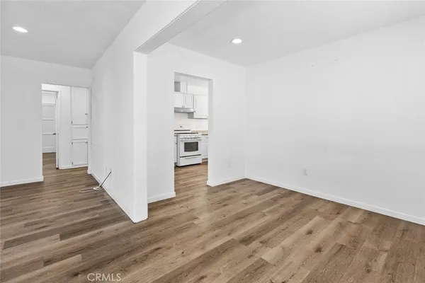 $2,700 | 676 West Glenoaks Boulevard, Unit C, Glendale, CA 91202