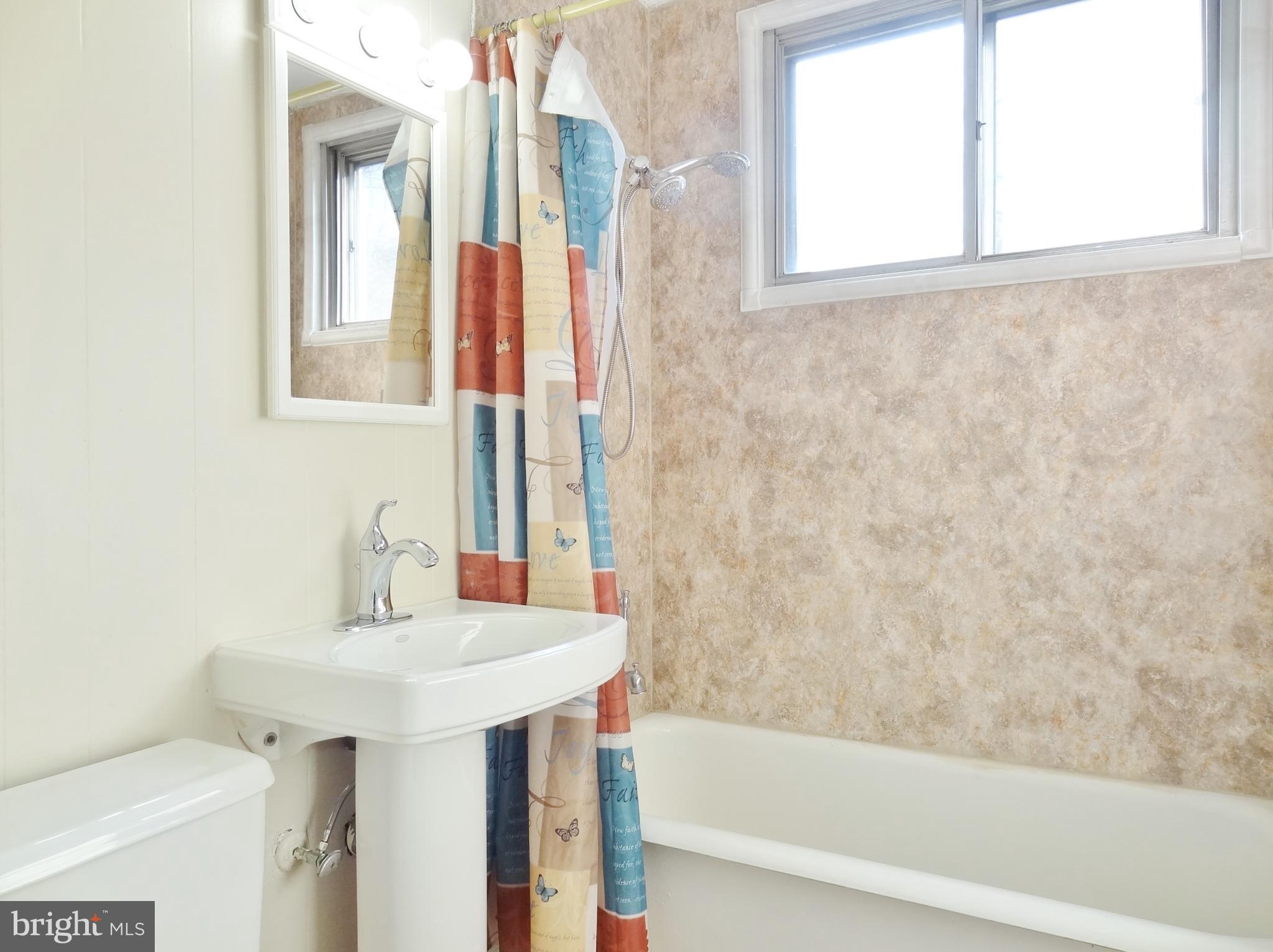 56 Ridge Road, Unit H Greenbelt, MD 20770 - Photo 5 of 10 Bathroom