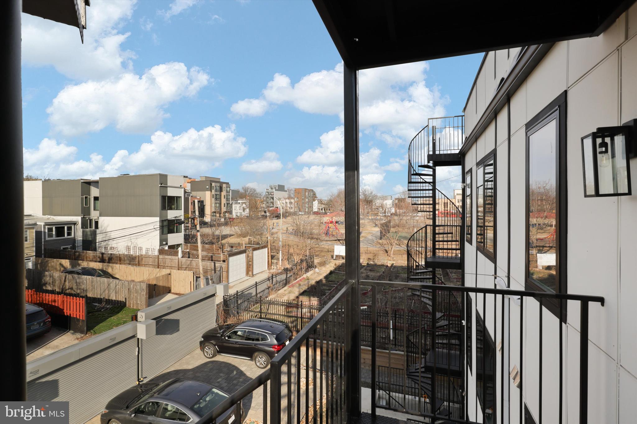 755 Columbia Road Northwest, Unit 3 Washington, DC 20001 - Photo 35 of 37 Gallery Image 35