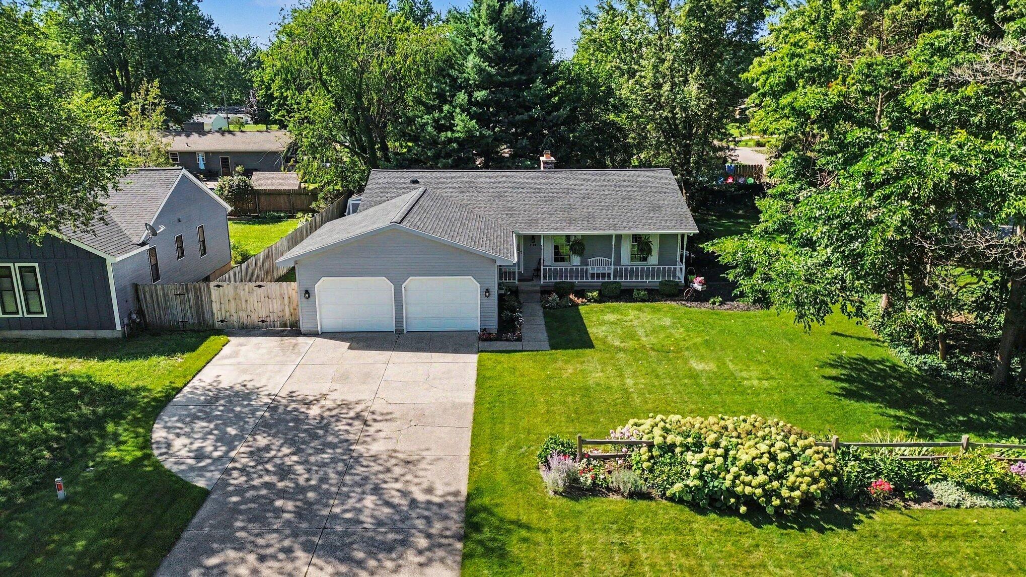 2162 Pinewood Street Jenison, MI 49428 - Photo 38 of 39 004_file_8214