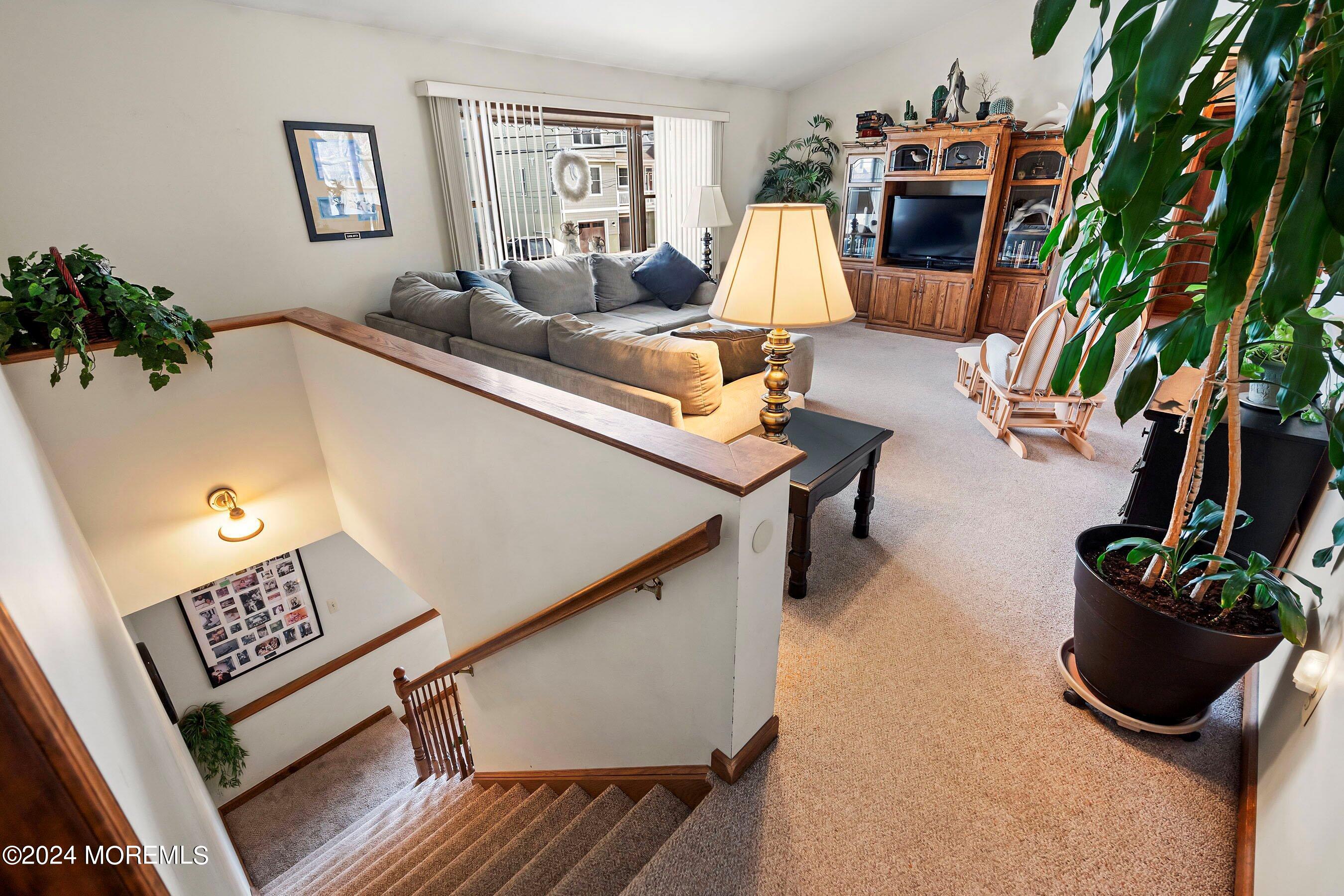 110 Marine Road Waretown, NJ 08758 - Photo 12 of 38 12-Stairway