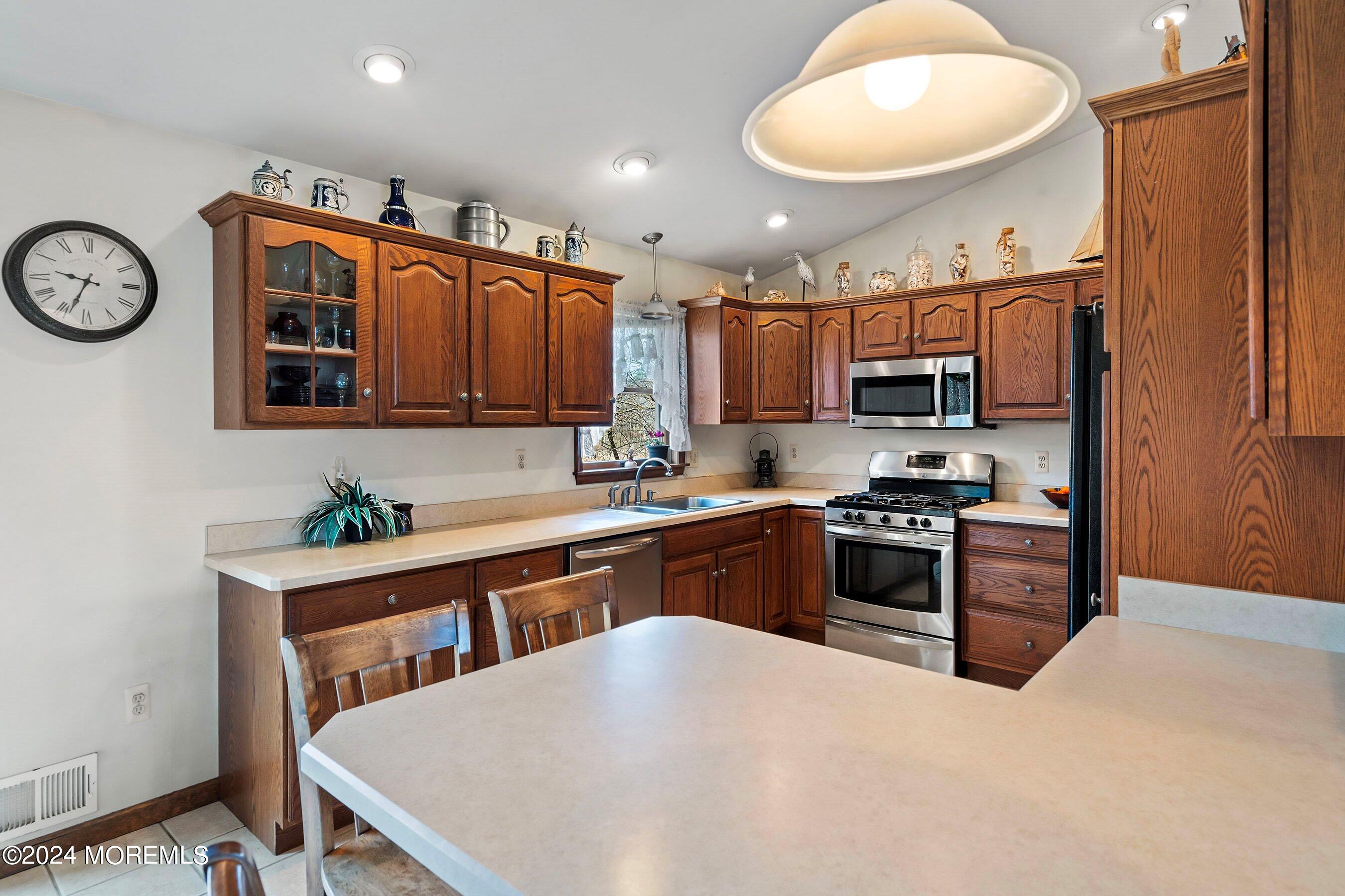 110 Marine Road Waretown, NJ 08758 - Photo 19 of 38 20-Kitchen 1B