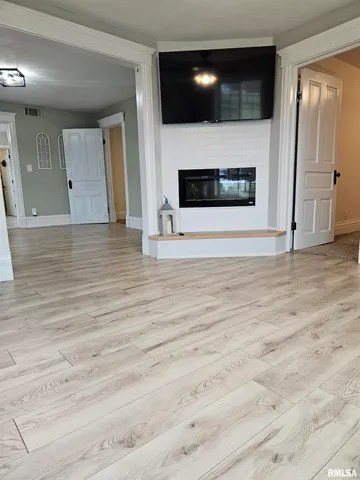 $169,900 | 15409 Glasford Canton Road, Glasford, IL 61533