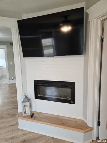 $169,900 | 15409 Glasford Canton Road, Glasford, IL 61533