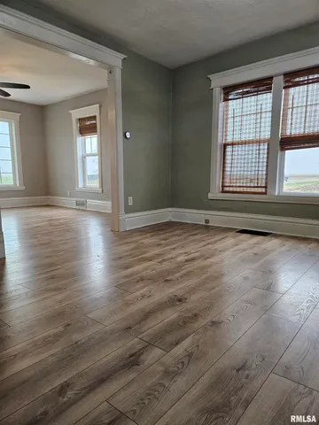 $169,900 | 15409 Glasford Canton Road, Glasford, IL 61533