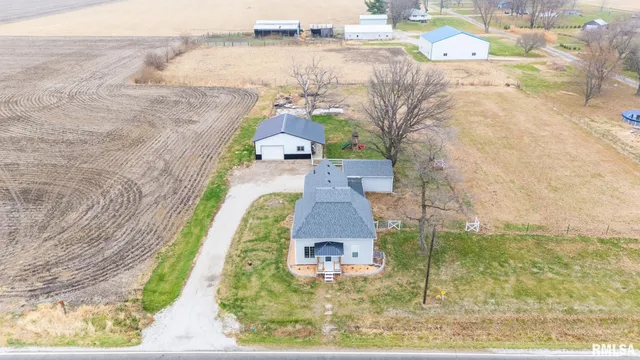 $169,900 | 15409 Glasford Canton Road, Glasford, IL 61533