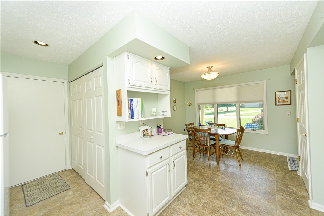 83 Bev Circle Clarkson, NY 14420 - Photo 15 of 35