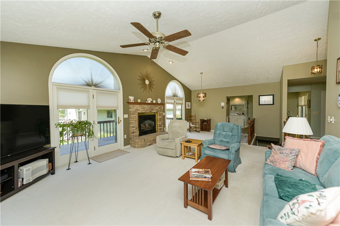 83 Bev Circle Clarkson, NY 14420 - Photo 6 of 35