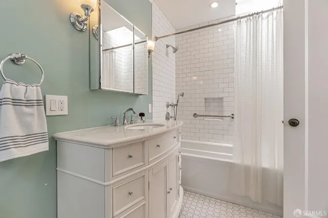 $1,495,000 | 1587 23rd Avenue, San Francisco, CA 94122