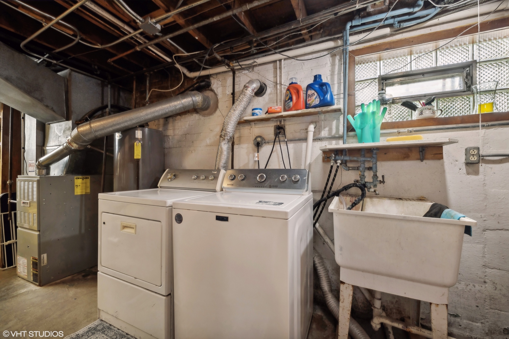 2876 West 84th Street Chicago, IL 60652 - Photo 11 of 16 a utility room with dryer and washer