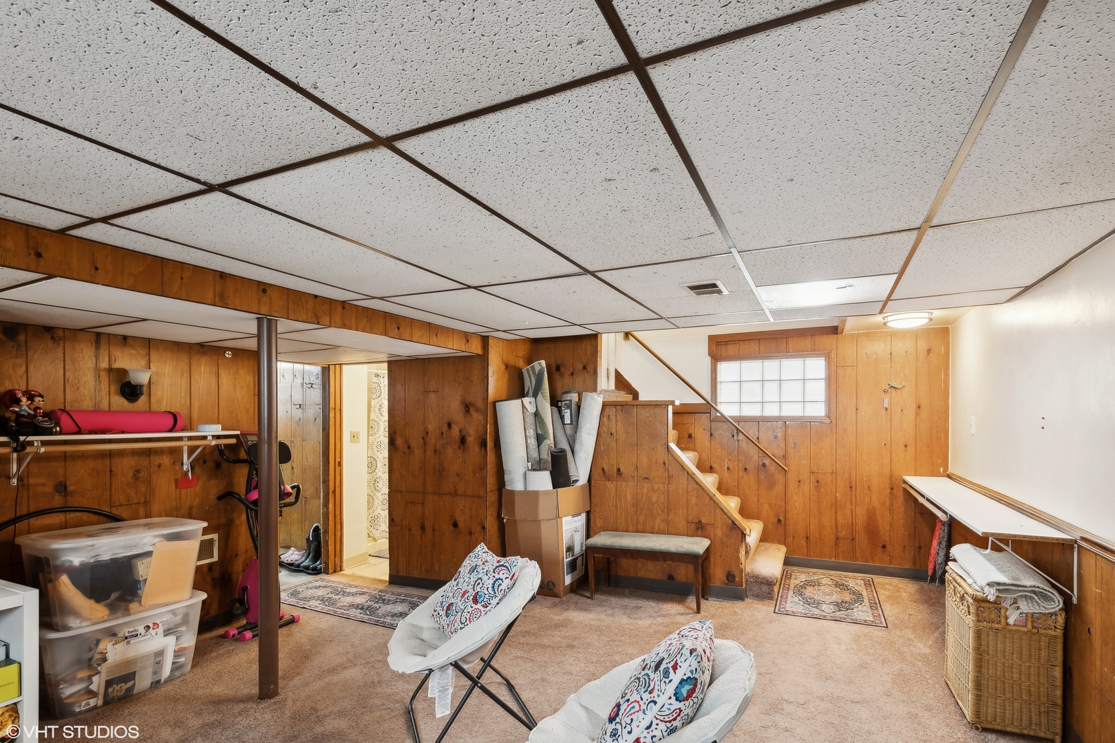 2876 West 84th Street Chicago, IL 60652 - Photo 10 of 16 a view of a room with gym equipment