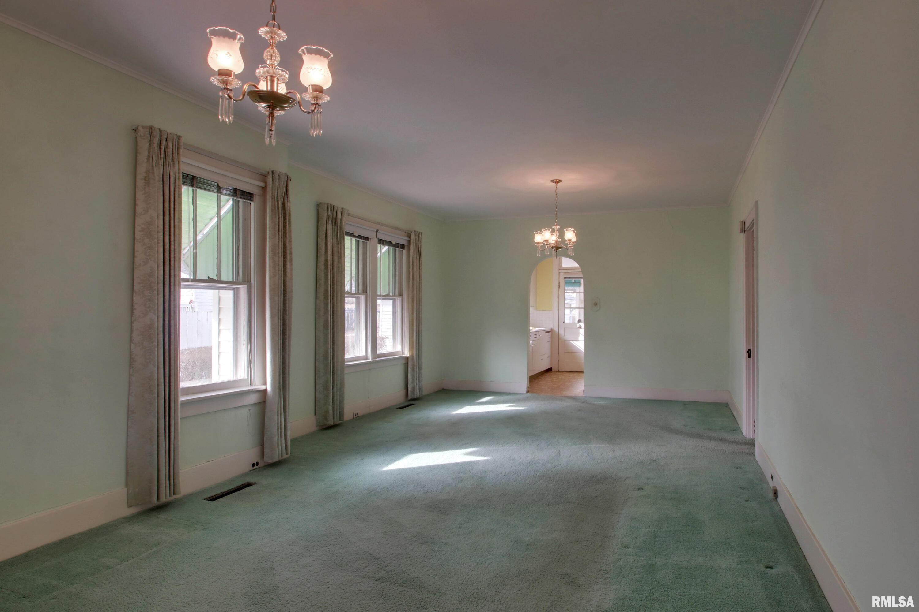 1525 North 7th Street Quincy, IL 62301 - Photo 4 of 23