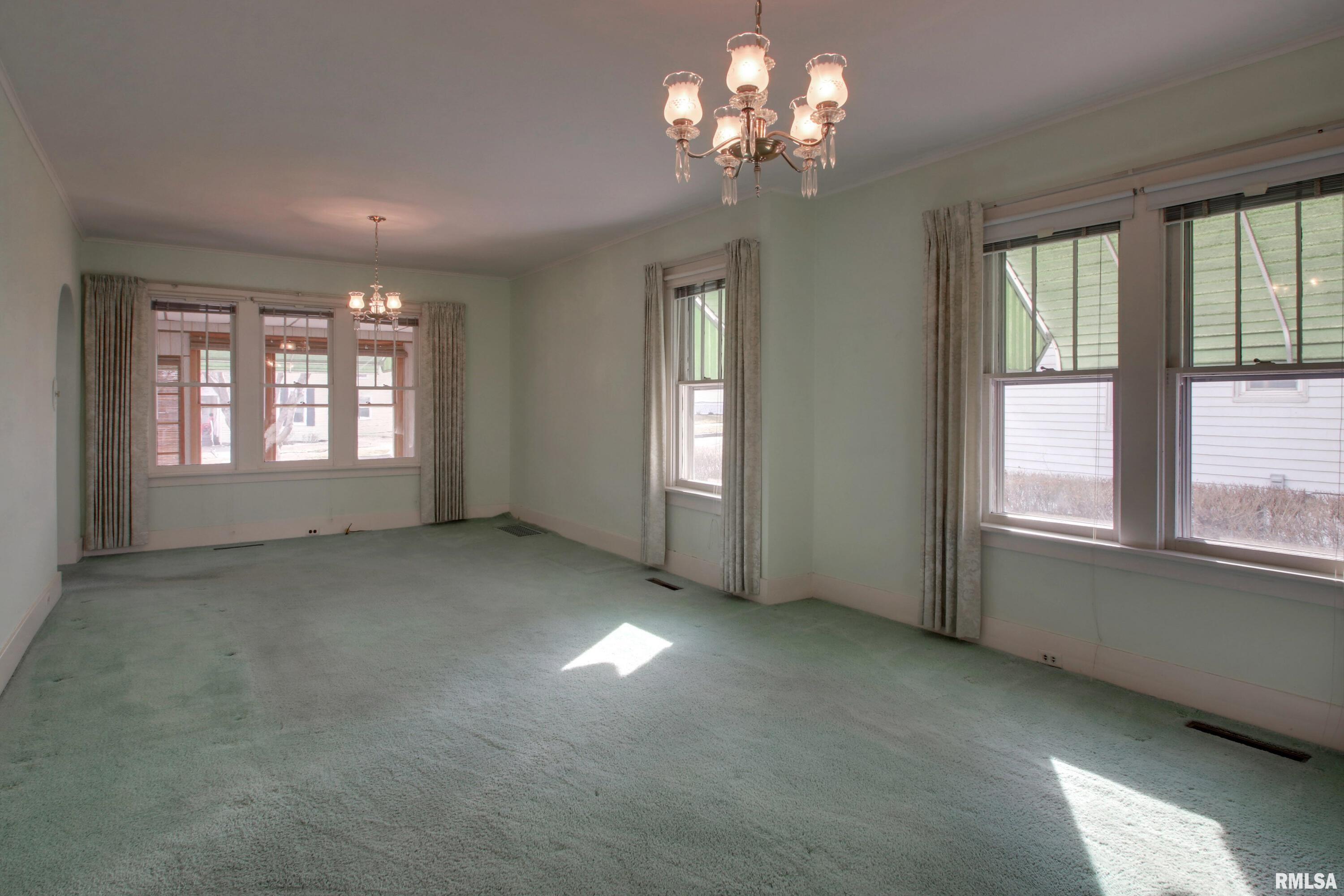 1525 North 7th Street Quincy, IL 62301 - Photo 5 of 23