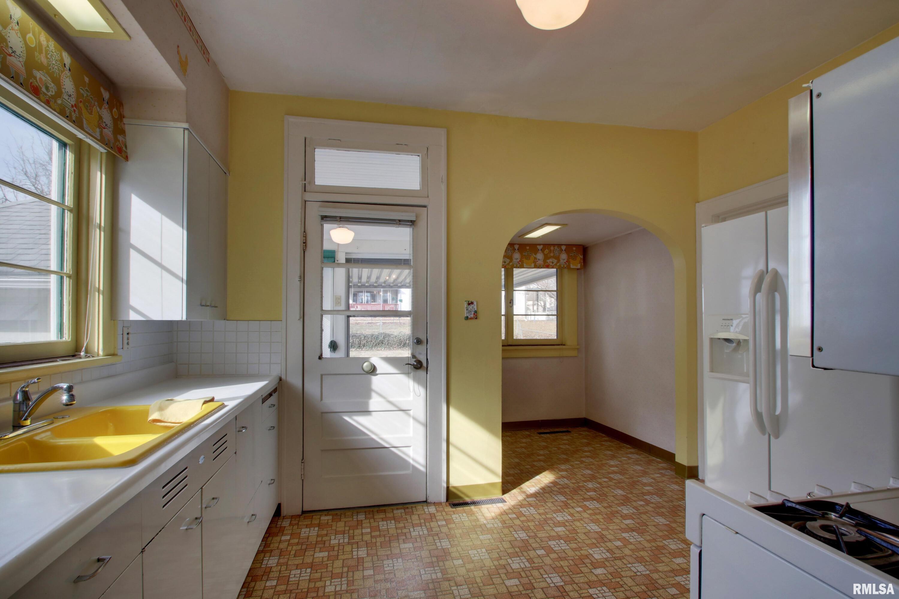 1525 North 7th Street Quincy, IL 62301 - Photo 6 of 23