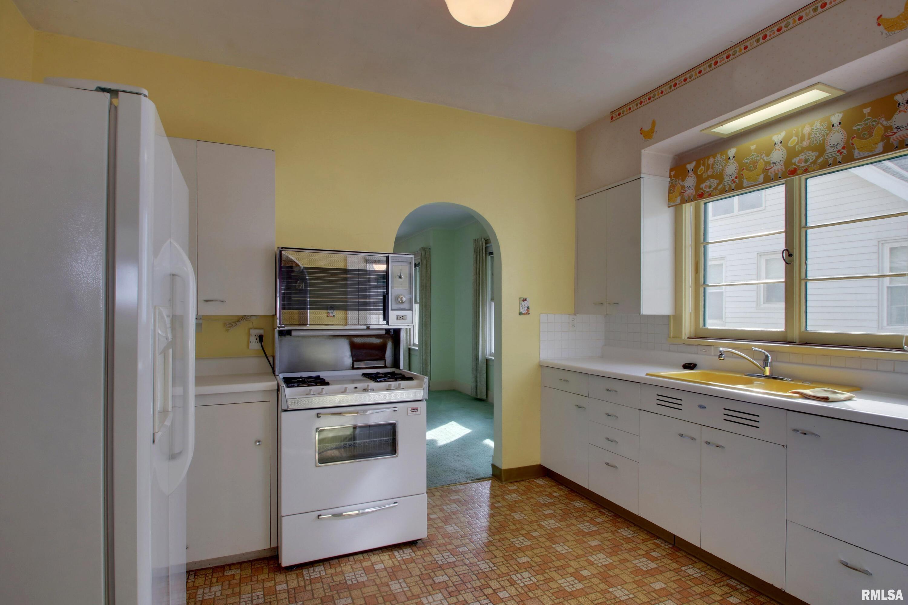 1525 North 7th Street Quincy, IL 62301 - Photo 8 of 23